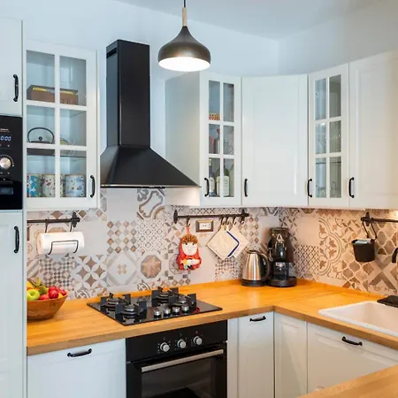 Apartment Altissimood, Ospitar Borno