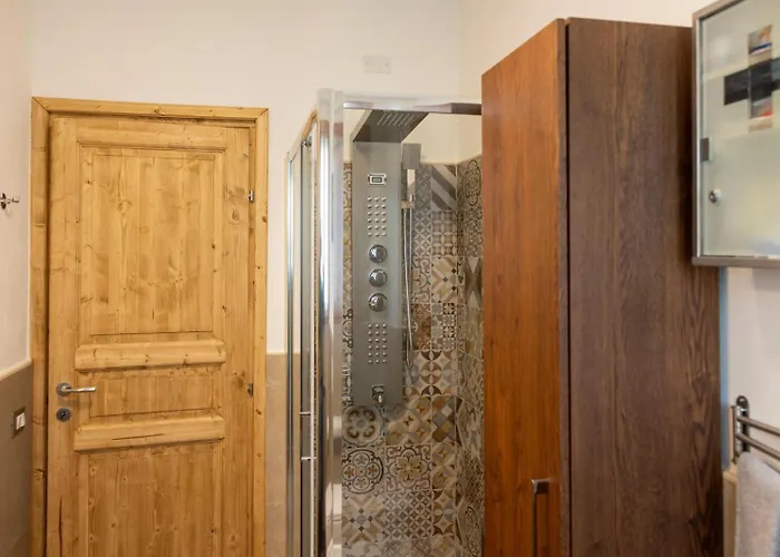Altissimood, Ospitar Apartment Borno