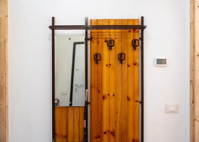 Apartment Altissimood, Ospitar *